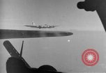 Standbild Boeing B-17 Flying Fortress Hamburg Deutschland, 1944, aus Sekunde 52 historischem Filmmaterial Videoclip 65675070661