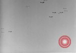 Standbild US B-17 Angriff auf Helgoland in Zweiten Weltkrieg Helgoland Nordsee, 1944, aus Sekunde 36 historischem Filmmaterial Videoclip 65675070662