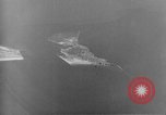 Standbild US B-17 Angriff auf Helgoland in Zweiten Weltkrieg Helgoland Nordsee, 1944, aus Sekunde 59 historischem Filmmaterial Videoclip 65675070662