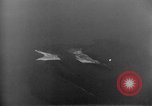 Standbild Bombardierung Hamburg Deutschland, 1944, aus Sekunde 13 historischem Filmmaterial Videoclip 65675070663