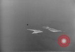 Standbild Bombardierung Hamburg Deutschland, 1944, aus Sekunde 29 historischem Filmmaterial Videoclip 65675070663