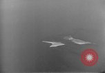 Standbild Bombardierung Hamburg Deutschland, 1944, aus Sekunde 32 historischem Filmmaterial Videoclip 65675070663