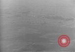 Standbild Bombardierung Hamburg Deutschland, 1944, aus Sekunde 39 historischem Filmmaterial Videoclip 65675070663