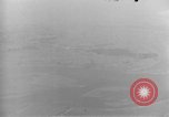 Standbild Bombardierung Hamburg Deutschland, 1944, aus Sekunde 44 historischem Filmmaterial Videoclip 65675070663