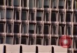 Immagine di Edificio moderno Ginevra SVIZZERA, 1968, secondo 24 filmato di repertorio 65675070665
