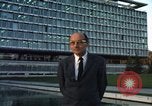 Immagine di Medico Halback Ginevra SVIZZERA, 1968, secondo 14 filmato di repertorio 65675070666