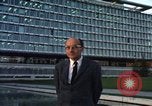 Immagine di Medico Halback Ginevra SVIZZERA, 1968, secondo 18 filmato di repertorio 65675070666