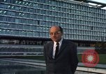 Immagine di Medico Halback Ginevra SVIZZERA, 1968, secondo 19 filmato di repertorio 65675070666