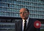 Immagine di Medico Halback Ginevra SVIZZERA, 1968, secondo 26 filmato di repertorio 65675070666