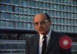 Immagine di Medico Halback Ginevra SVIZZERA, 1968, secondo 35 filmato di repertorio 65675070666