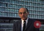 Immagine di Medico Halback Ginevra SVIZZERA, 1968, secondo 49 filmato di repertorio 65675070666