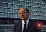 Immagine di Medico Halback Ginevra SVIZZERA, 1968, secondo 50 filmato di repertorio 65675070666