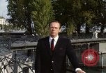 Immagine di Testa di medico Ginevra SVIZZERA, 1968, secondo 13 filmato di repertorio 65675070667