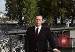 Immagine di Testa di medico Ginevra SVIZZERA, 1968, secondo 14 filmato di repertorio 65675070667