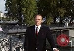 Immagine di Testa di medico Ginevra SVIZZERA, 1968, secondo 19 filmato di repertorio 65675070667