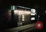 Standbild Nachtleben Soho London England United Kingdom, 1968, aus Sekunde 4 historischem Filmmaterial Videoclip 65675070670