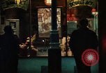 Standbild Nachtleben Soho London England United Kingdom, 1968, aus Sekunde 35 historischem Filmmaterial Videoclip 65675070670