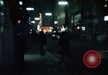 Standbild Nachtleben Soho London England United Kingdom, 1968, aus Sekunde 57 historischem Filmmaterial Videoclip 65675070670