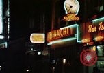 Standbild Nachtleben in Soho in London Soho London England United Kingdom, 1968, aus Sekunde 9 historischem Filmmaterial Videoclip 65675070671