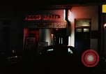 Standbild Nachtleben Soho London England United Kingdom, 1968, aus Sekunde 11 historischem Filmmaterial Videoclip 65675070672