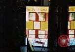 Standbild Nachtleben Soho London England United Kingdom, 1968, aus Sekunde 25 historischem Filmmaterial Videoclip 65675070672