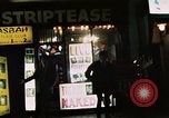 Standbild Nachtclubs 1960 Soho London Soho London England United Kingdom, 1968, aus Sekunde 32 historischem Filmmaterial Videoclip 65675070673