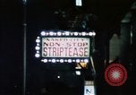 Standbild 1960 Soho Peep Show Night Club Soho London England United Kingdom, 1968, aus Sekunde 20 historischem Filmmaterial Videoclip 65675070674