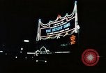 Standbild Soho 1960 Neon signs Soho London England United Kingdom, 1968, aus Sekunde 33 historischem Filmmaterial Videoclip 65675070675
