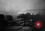 Standbild Feuer Brände London England Vereinigtes Königreich, 1966, aus Sekunde 30 historischem Filmmaterial Videoclip 65675070679