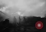 Standbild Feuer Brände London England Vereinigtes Königreich, 1966, aus Sekunde 37 historischem Filmmaterial Videoclip 65675070679