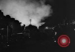 Standbild Feuer Brände London England Vereinigtes Königreich, 1966, aus Sekunde 58 historischem Filmmaterial Videoclip 65675070679