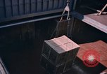 Immagine di Ai progettisti di lavorare sulla nave nucleare Savannah United States USA, 1956, secondo 48 filmato di repertorio 65675070684