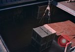 Immagine di Ai progettisti di lavorare sulla nave nucleare Savannah United States USA, 1956, secondo 49 filmato di repertorio 65675070684