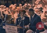 Image Mme Pat Nixon de Keel-pose de la NS Savannah Camden New Jersey United States USA, 1958, de la seconde 10 séquences d'archives historiques vidéo 65675070685