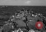 Immagine di Sbarco Nave cisterna Okinawa isole Ryukyu, 1945, secondo 11 filmato di repertorio 65675070704