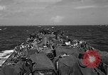Immagine di Sbarco Nave cisterna Okinawa isole Ryukyu, 1945, secondo 20 filmato di repertorio 65675070704
