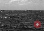 Immagine di Sbarco Nave cisterna Okinawa isole Ryukyu, 1945, secondo 38 filmato di repertorio 65675070704