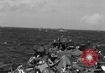 Immagine di Sbarco Nave cisterna Okinawa isole Ryukyu, 1945, secondo 44 filmato di repertorio 65675070704