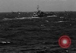 Immagine di Sbarco Nave cisterna Okinawa isole Ryukyu, 1945, secondo 47 filmato di repertorio 65675070704