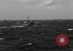 Immagine di Sbarco Nave cisterna Okinawa isole Ryukyu, 1945, secondo 57 filmato di repertorio 65675070704