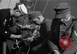 Immagine di Prigionieri di guerra tedeschi Oceano atlantico, 1945, secondo 57 filmato di repertorio 65675070720