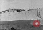 Standbild Einleitung der SS Manhattan Ozeandampfer Schiff United States USA, 1932, aus Sekunde 20 historischem Filmmaterial Videoclip 65675070724