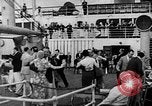 Standbild Einleitung der SS Manhattan Ozeandampfer Schiff United States USA, 1932, aus Sekunde 51 historischem Filmmaterial Videoclip 65675070724