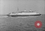 Standbild Olympischen Athleten auf SS Manhattan Deutschland, 1936, aus Sekunde 5 historischem Filmmaterial Videoclip 65675070725