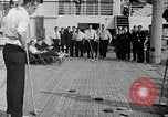 Standbild Olympischen Athleten auf SS Manhattan Deutschland, 1936, aus Sekunde 7 historischem Filmmaterial Videoclip 65675070725