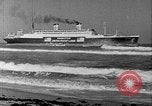 Standbild SS Manhattan aground off Florida United States USA, 1941, aus Sekunde 7 historischem Filmmaterial Videoclip 65675070727