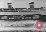 Standbild SS Manhattan aground off Florida United States USA, 1941, aus Sekunde 26 historischem Filmmaterial Videoclip 65675070727