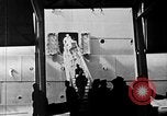 Standbild SS Manhattan wird USS Wakefield New York City USA, 1941, aus Sekunde 28 historischem Filmmaterial Videoclip 65675070728