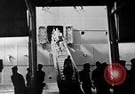 Standbild SS Manhattan wird USS Wakefield New York City USA, 1941, aus Sekunde 29 historischem Filmmaterial Videoclip 65675070728
