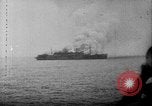 Standbild USS Wakefield auf Feuer Atlantik, 1942, aus Sekunde 11 historischem Filmmaterial Videoclip 65675070730